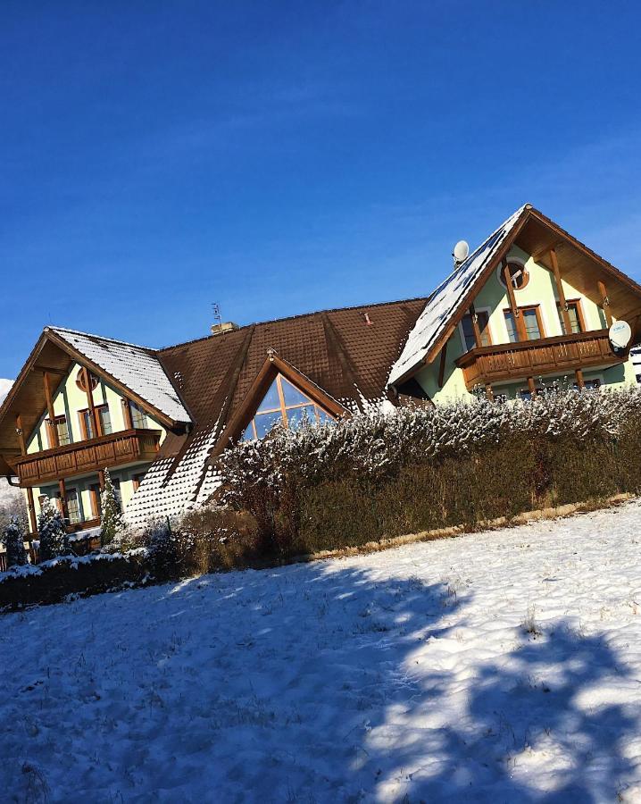 Villa Capri Vysoke Tatry Luaran gambar
